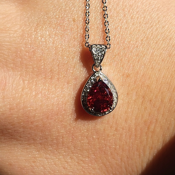 NWT Ryze Ruby Ice Cubic Zirconia .925 Sterling Silver 18" Teardrop Necklace - Picture 7 of 10